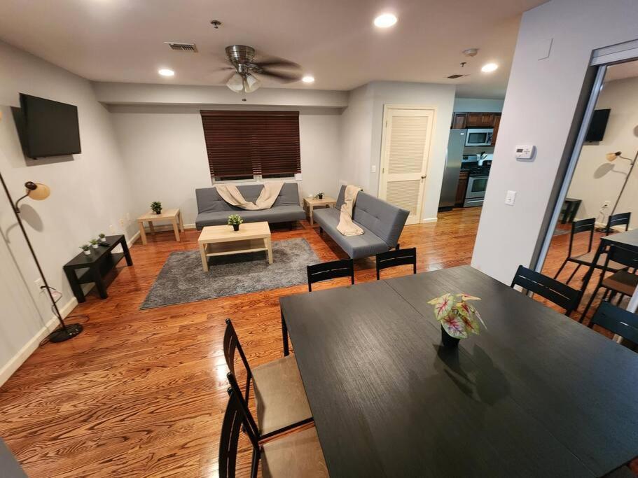 Luxury 2 Bed Apt, Mins To Nyc! Union City Ngoại thất bức ảnh